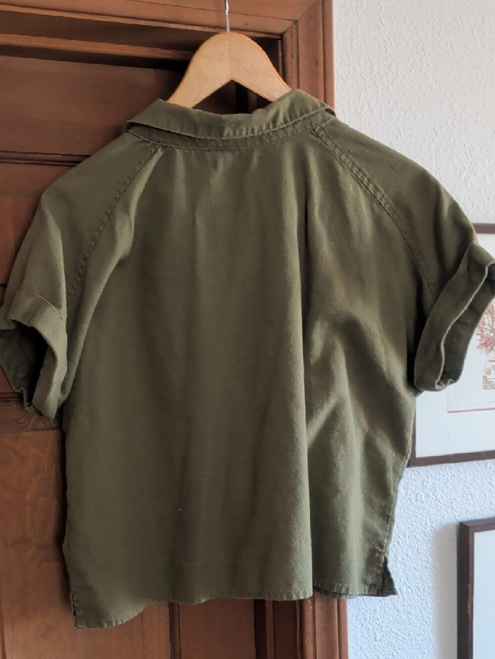 Olive Green Linen Blend Button-Front Crop Shirt - Picture 6 of 6